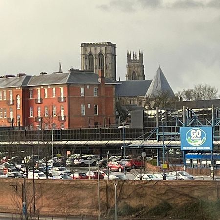 Superb New Build City Centre Flat And Gym York Exterior foto